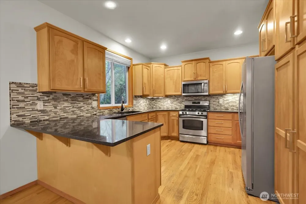 16609 129th Avenue Ct E Puyallup, WA 98374