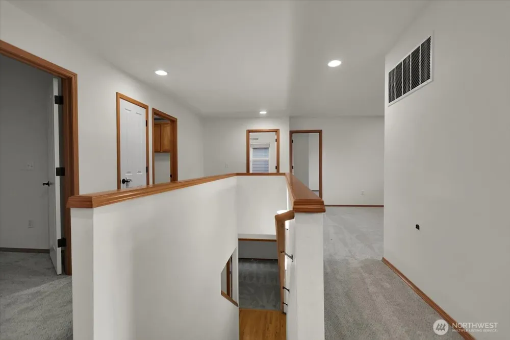 16609 129th Avenue Ct E Puyallup, WA 98374
