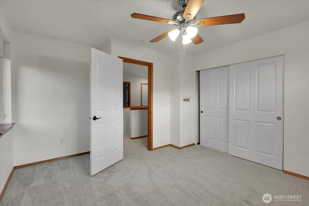 16609 129th Avenue Ct E Puyallup, WA 98374