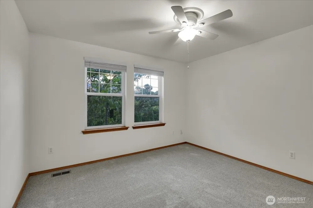 16609 129th Avenue Ct E Puyallup, WA 98374