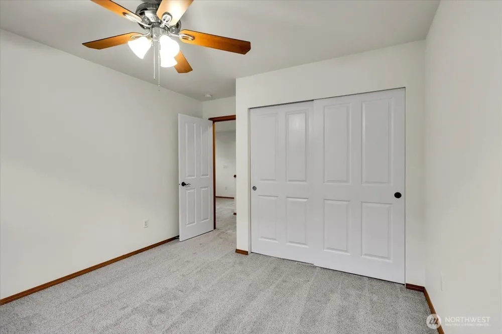 16609 129th Avenue Ct E Puyallup, WA 98374
