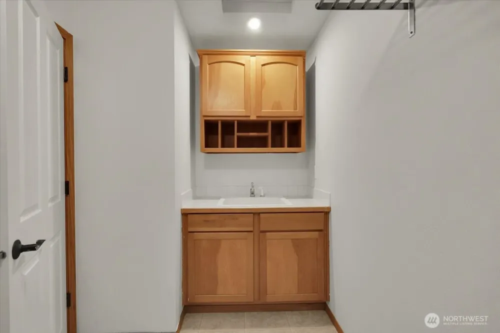 16609 129th Avenue Ct E Puyallup, WA 98374