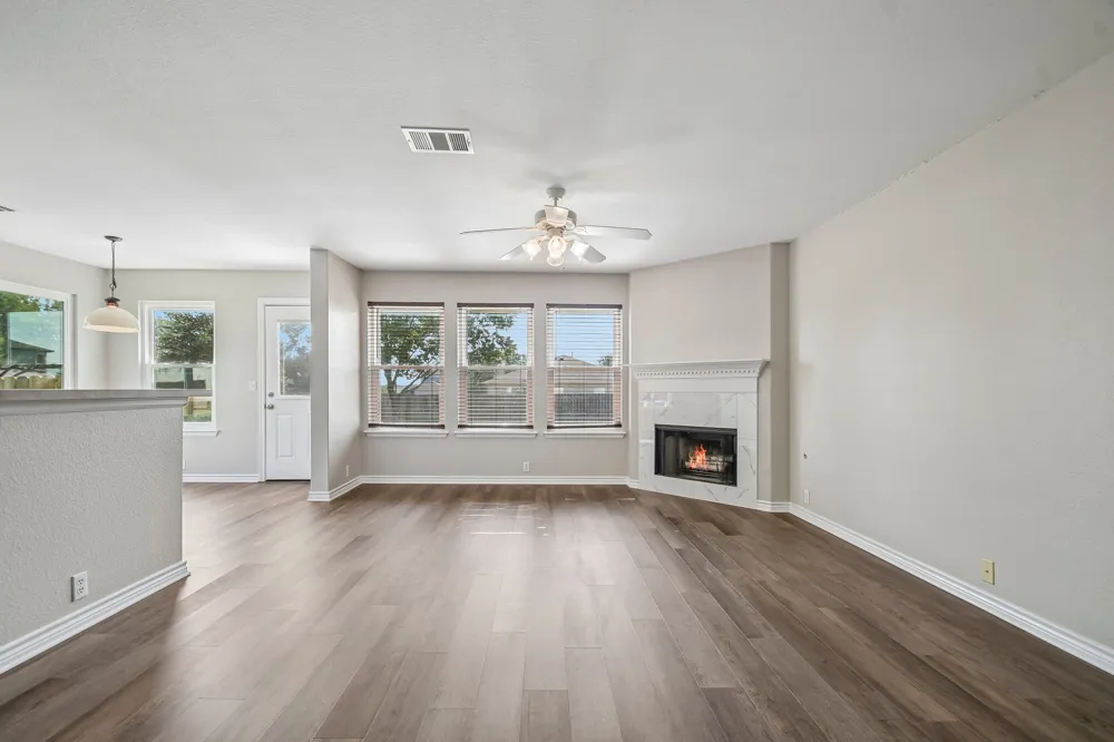 14413 Gurneys Eagle Drive Elgin, TX 78621