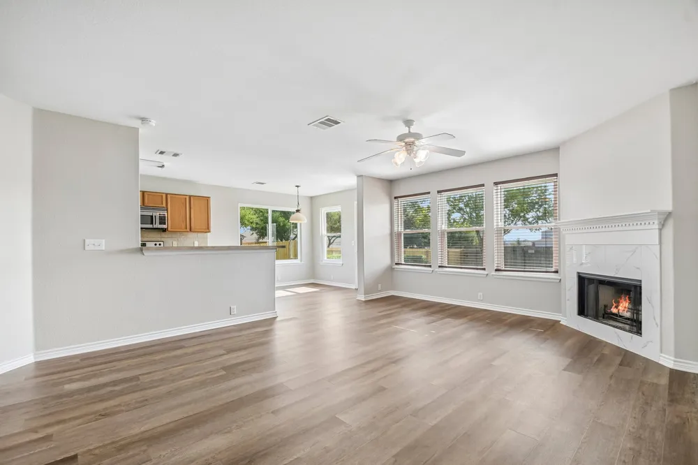 14413 Gurneys Eagle Drive Elgin, TX 78621