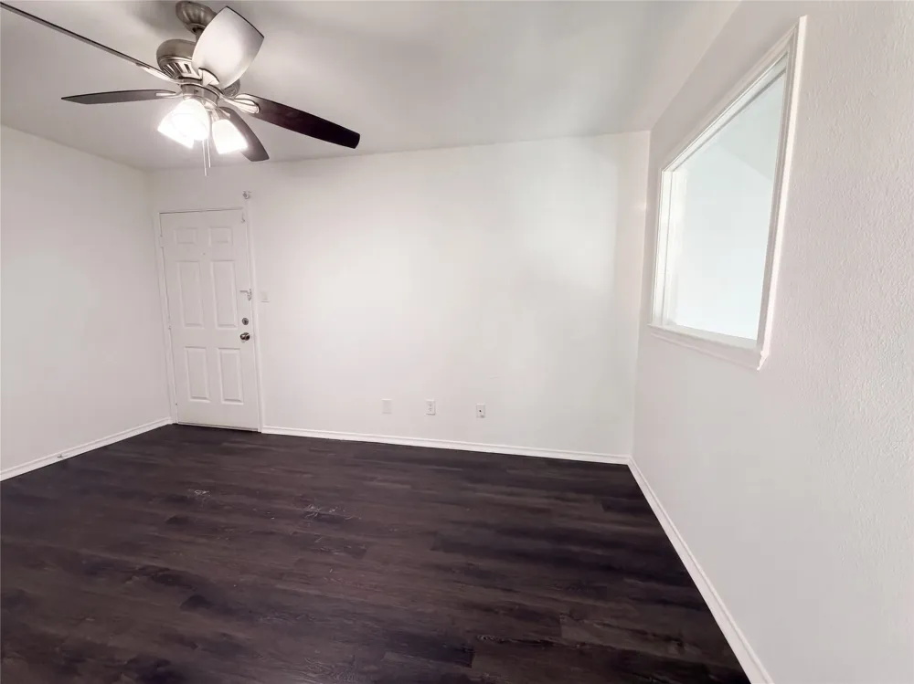 2311 Balsam Drive #H210 Arlington, TX 76006