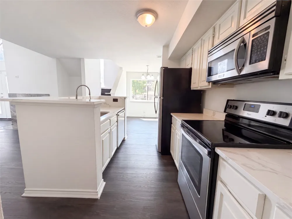 2311 Balsam Drive #H210 Arlington, TX 76006