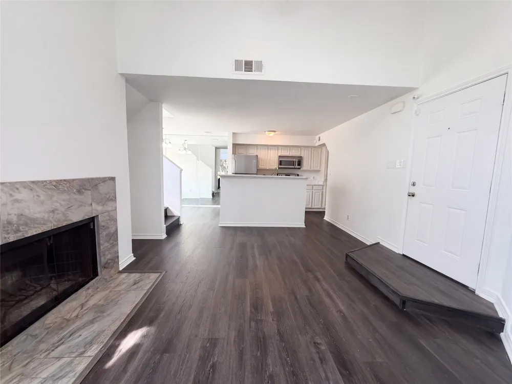 2311 Balsam Drive #H210 Arlington, TX 76006