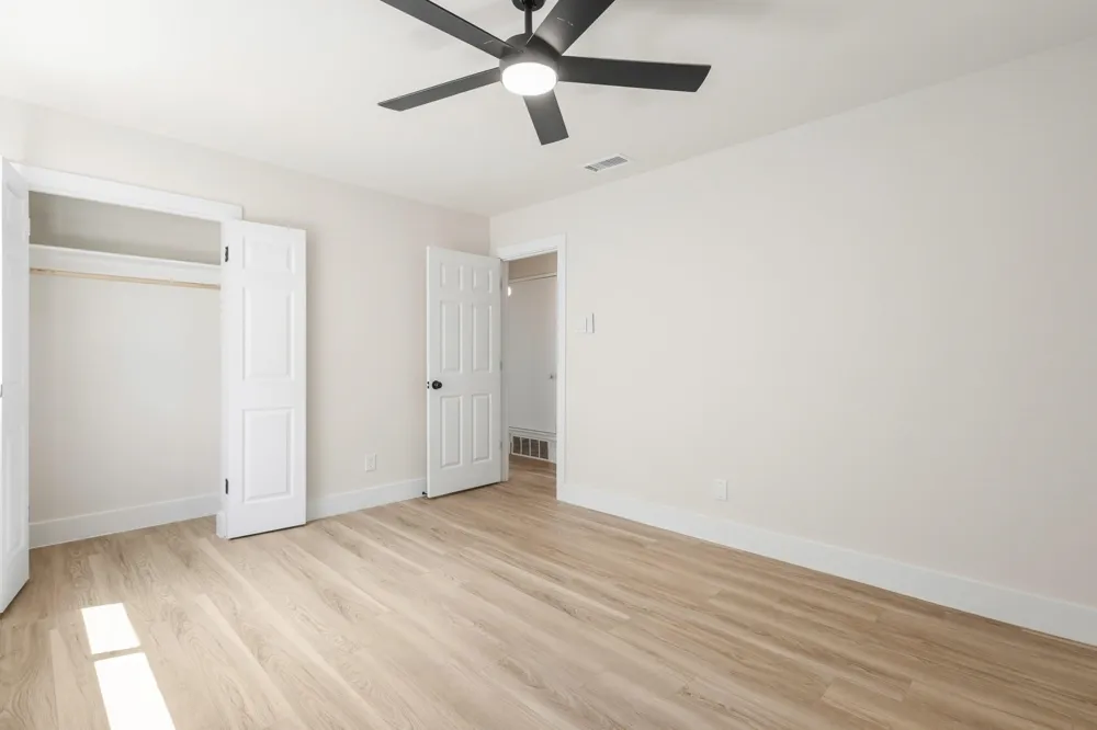 2134 Bowie Drive Carrollton, TX 75006