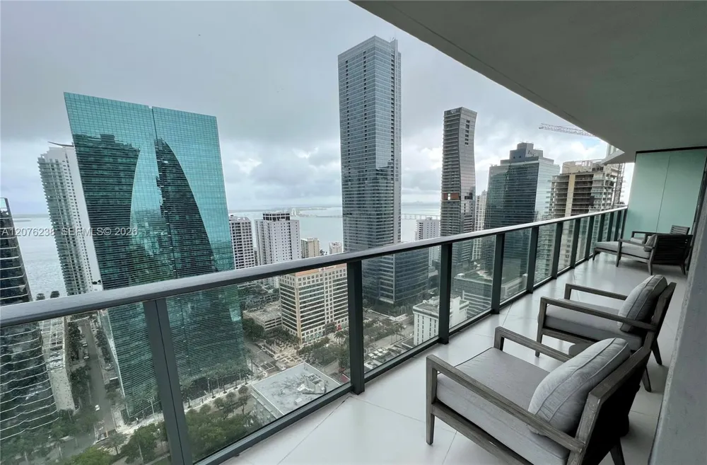 1300 S Miami Ave #3101 Miami, FL 33130