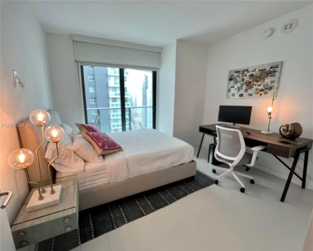 1300 S Miami Ave #3101 Miami, FL 33130