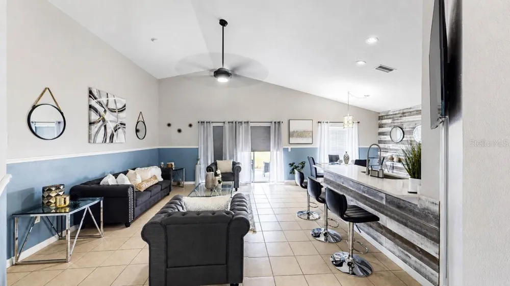 9640 CYPRESS HARBOR DRIVE Gibsonton, FL 33534