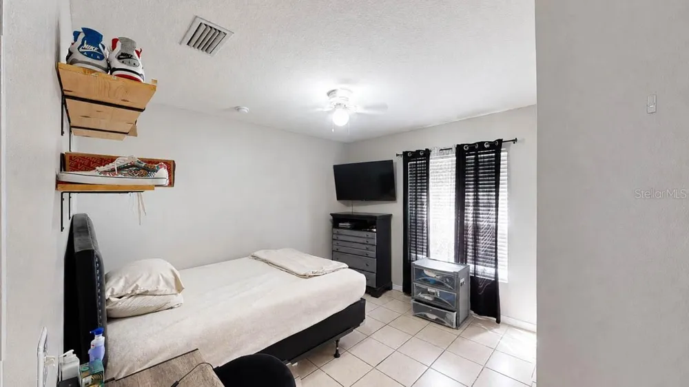 9640 CYPRESS HARBOR DRIVE Gibsonton, FL 33534