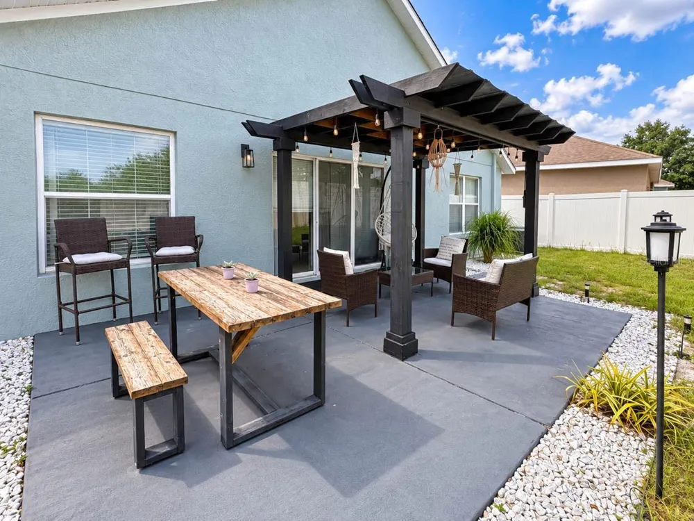 9640 CYPRESS HARBOR DRIVE Gibsonton, FL 33534