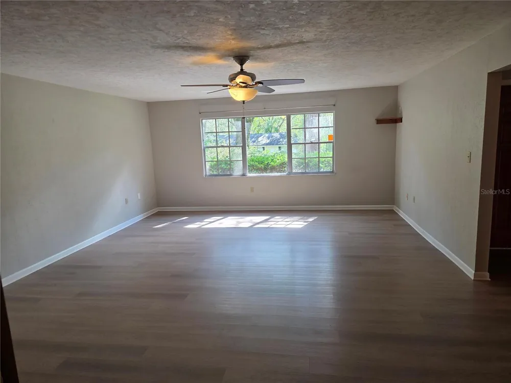 909 NW 39TH STREET Gainesville, FL 32605