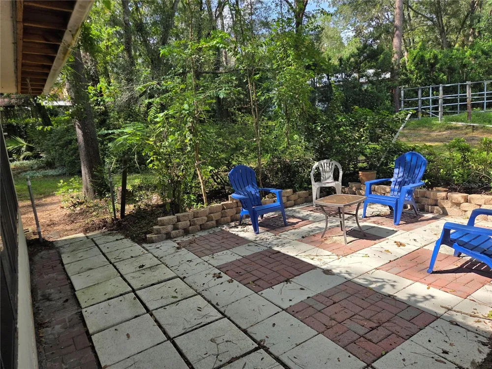 909 NW 39TH STREET Gainesville, FL 32605