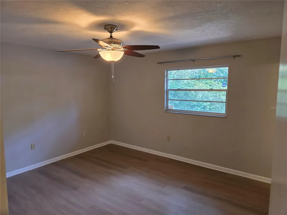 909 NW 39TH STREET Gainesville, FL 32605
