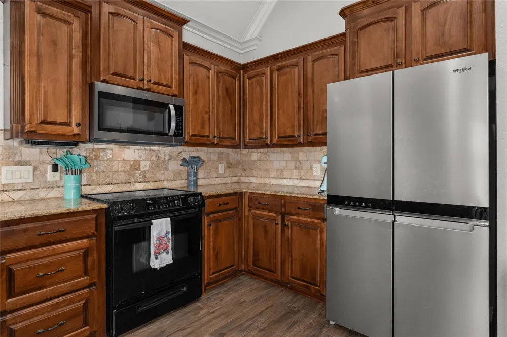 3911 Le Brooke Lane Benton, LA 71006