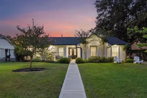 2319 Elmgate Drive