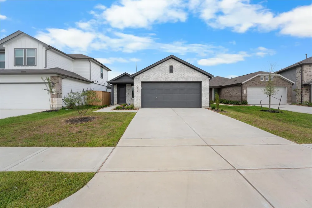 1783 Blue Whale Drive Crosby, TX 77532