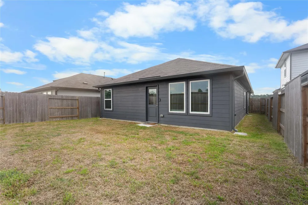 1783 Blue Whale Drive Crosby, TX 77532