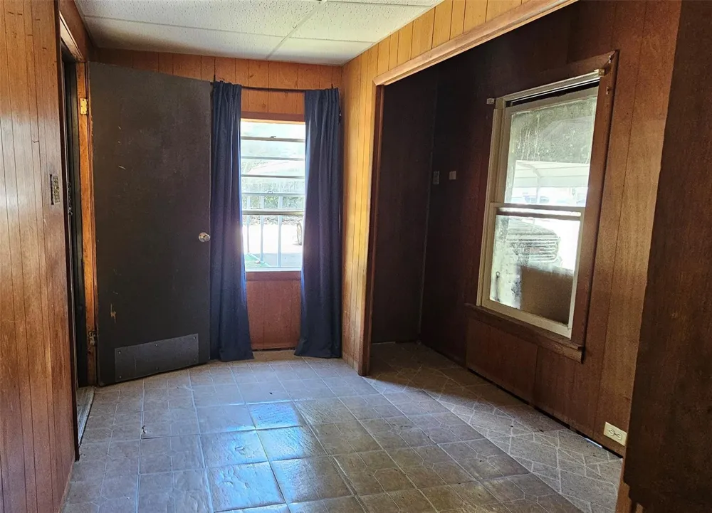 24 Peach Street Lolita, TX 77971