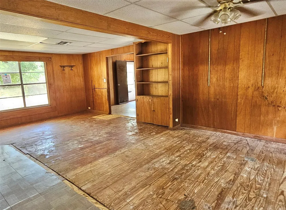 24 Peach Street Lolita, TX 77971