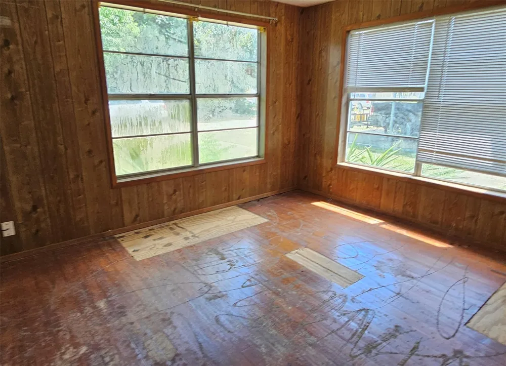 24 Peach Street Lolita, TX 77971