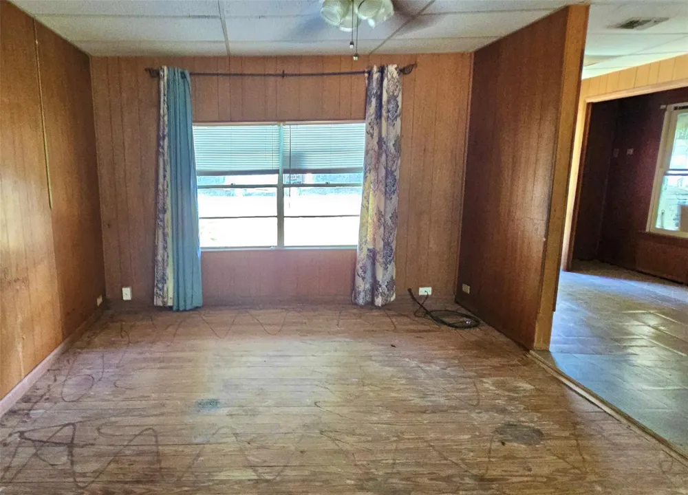 24 Peach Street Lolita, TX 77971