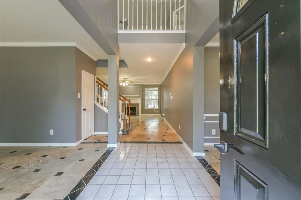 2509 S Mission Circle Friendswood, TX 77546