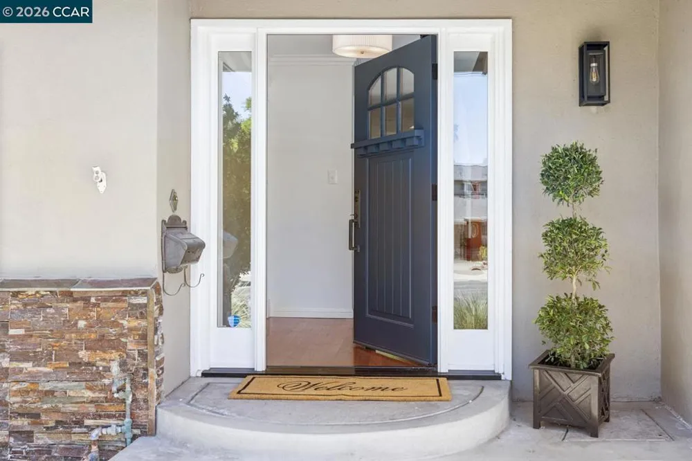 933 Brink Ct Concord, CA 94518