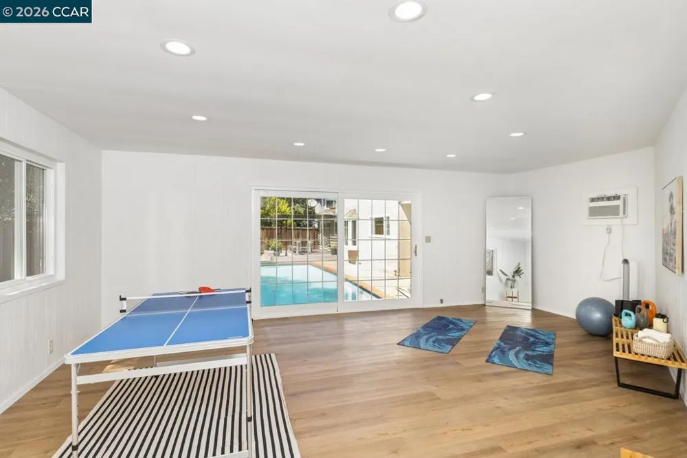 933 Brink Ct Concord, CA 94518