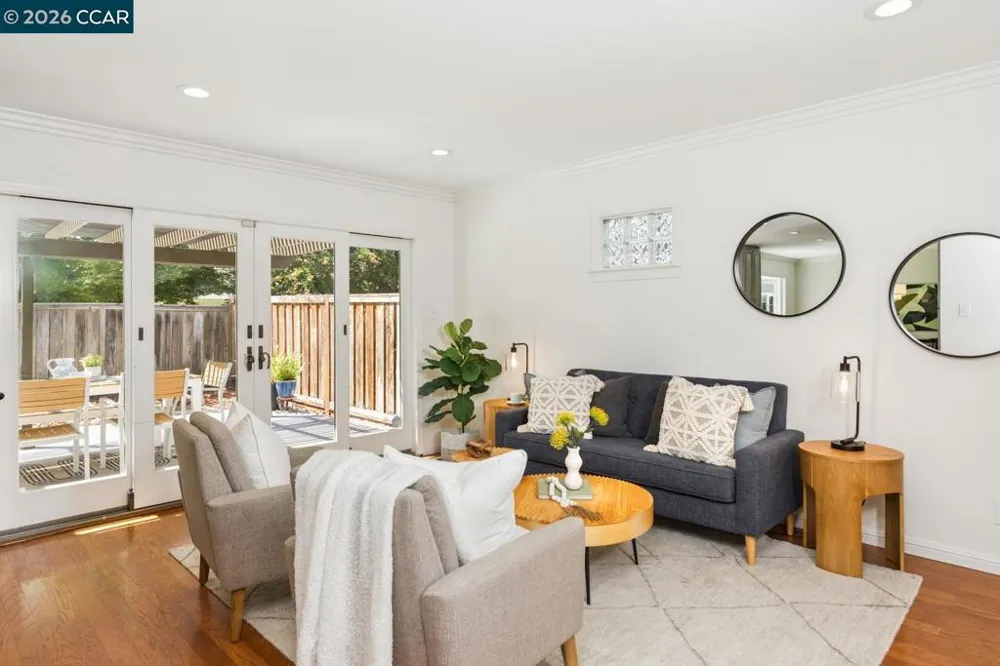 933 Brink Ct Concord, CA 94518