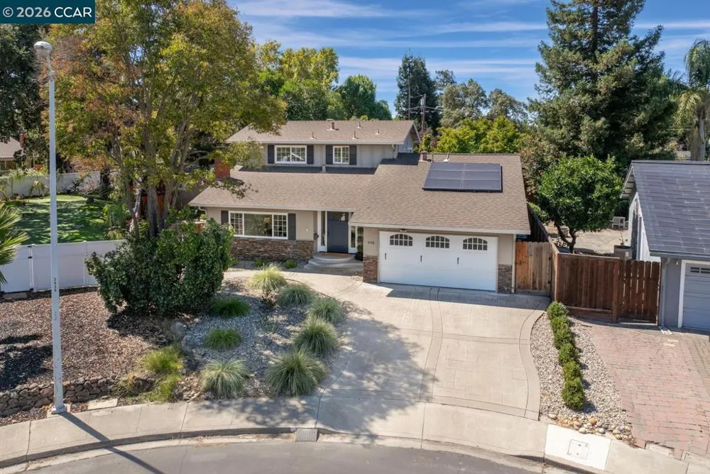 933 Brink Ct Concord, CA 94518