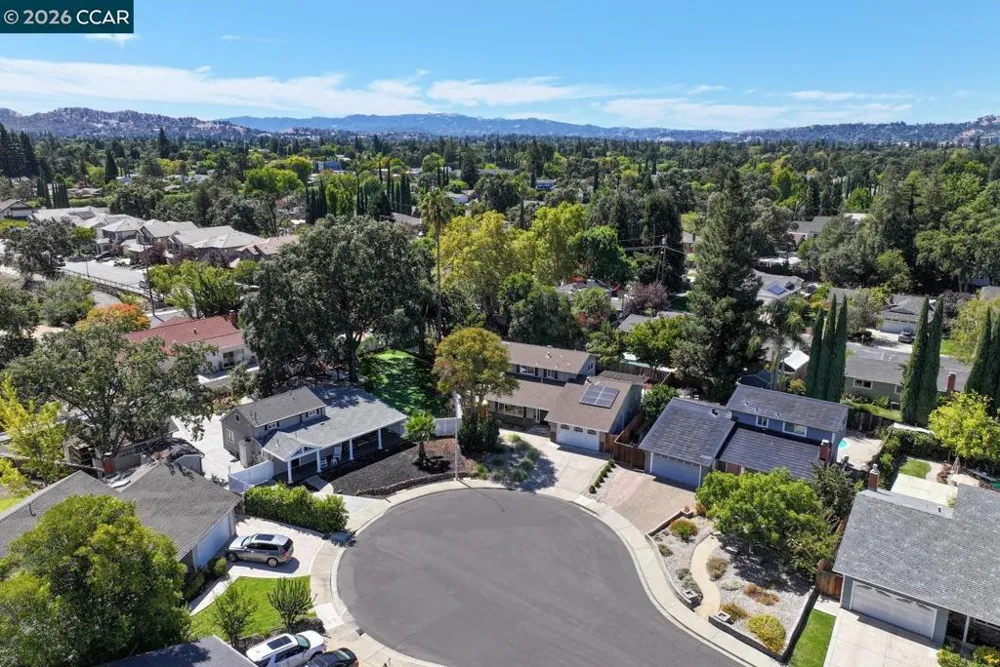 933 Brink Ct Concord, CA 94518