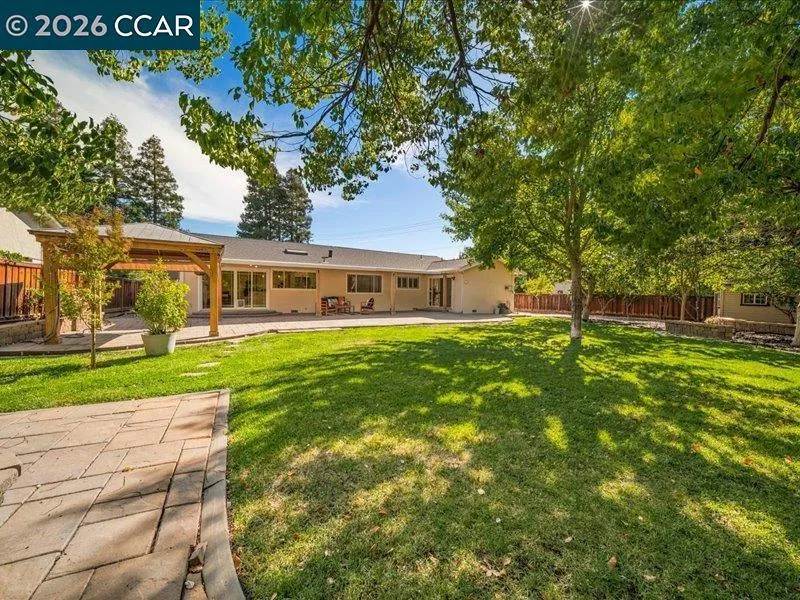 3002 Deerpark Dr Walnut Creek, CA 94598