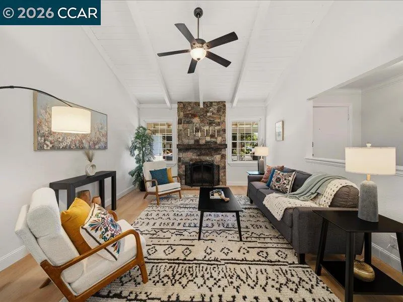 3002 Deerpark Dr Walnut Creek, CA 94598