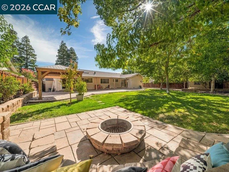 3002 Deerpark Dr Walnut Creek, CA 94598