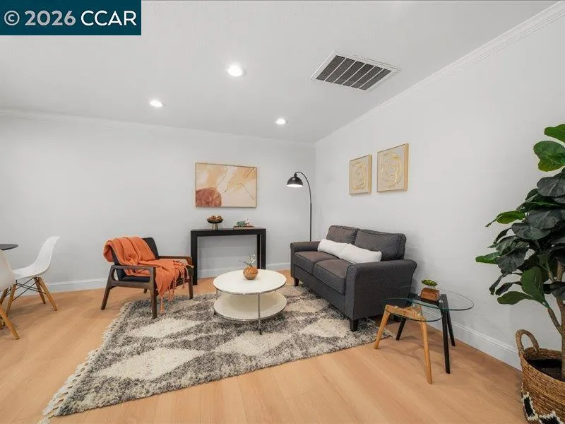 3002 Deerpark Dr Walnut Creek, CA 94598