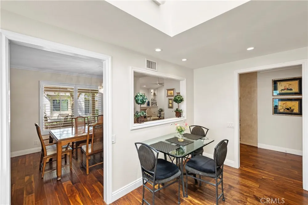 27752 VIA SARASATE Mission Viejo, CA 92692