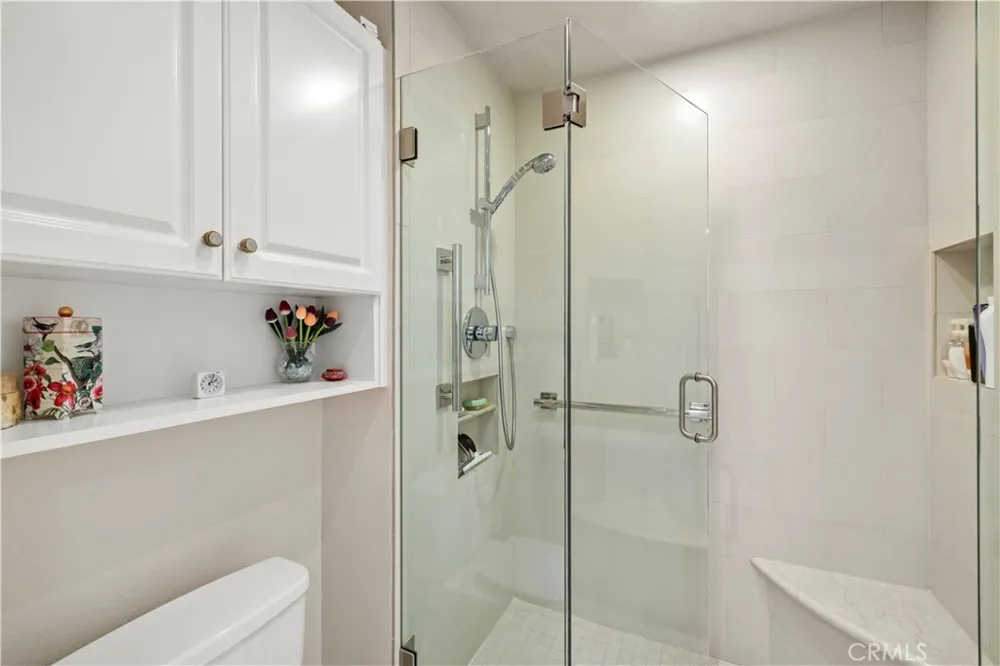 27752 VIA SARASATE Mission Viejo, CA 92692