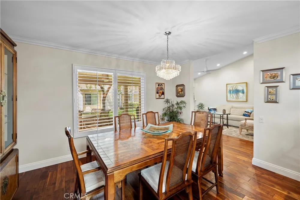 27752 VIA SARASATE Mission Viejo, CA 92692