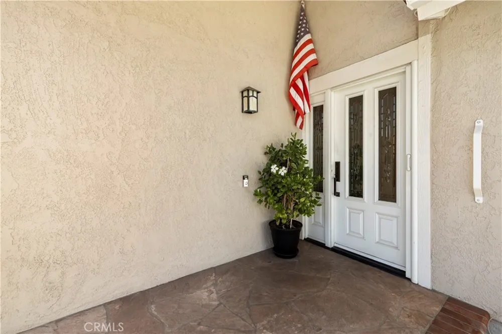 27752 VIA SARASATE Mission Viejo, CA 92692