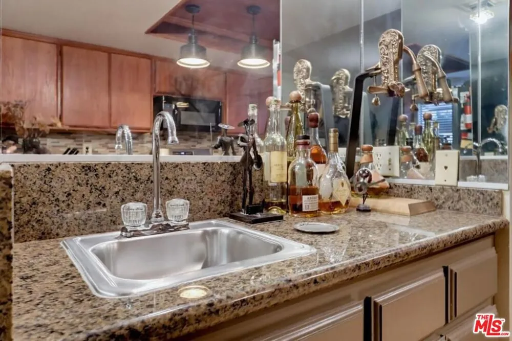 212 La France Avenue #B Alhambra, CA 91801
