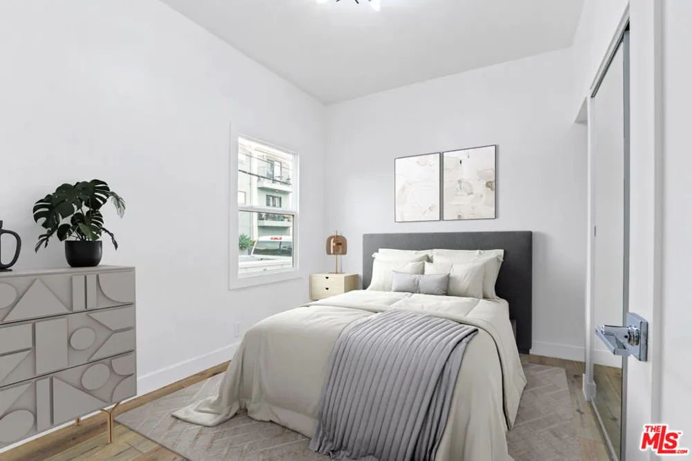 4203 Council Street Los Angeles, CA 90004