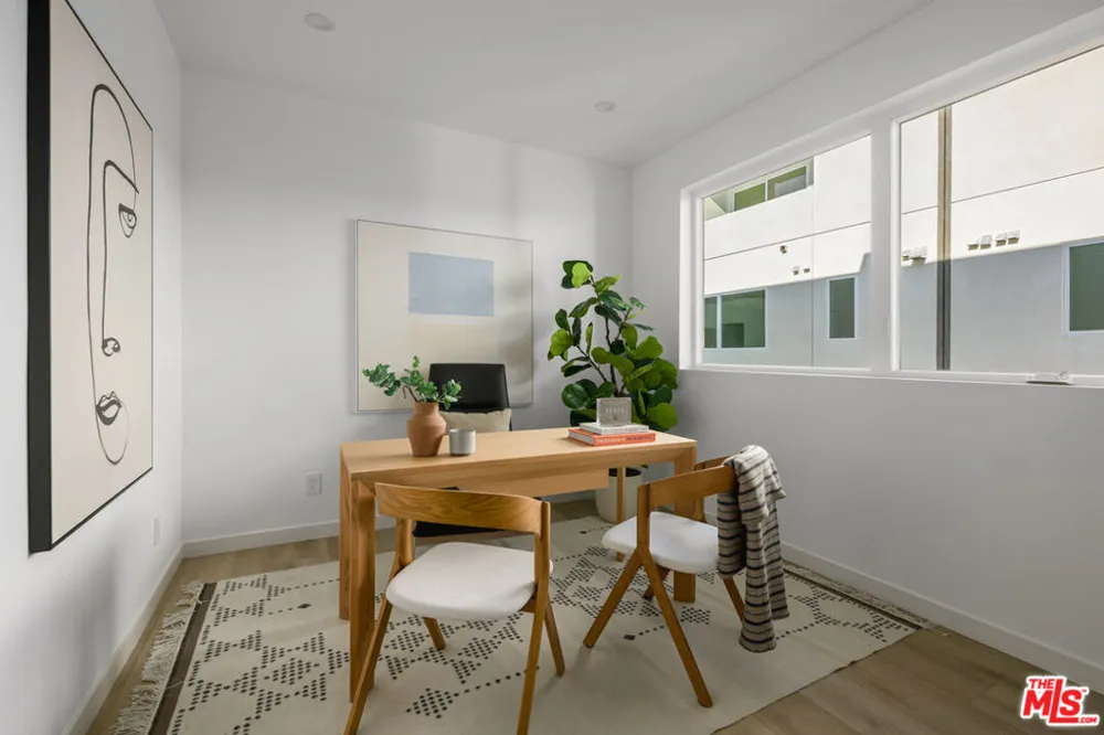 5845 David Avenue Los Angeles, CA 90034