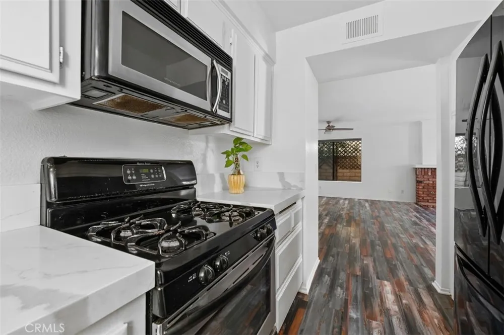 1404 Buena Vista #1 San Clemente, CA 92672