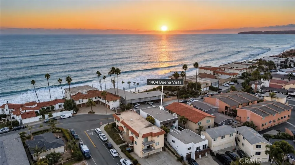 1404 Buena Vista #1 San Clemente, CA 92672