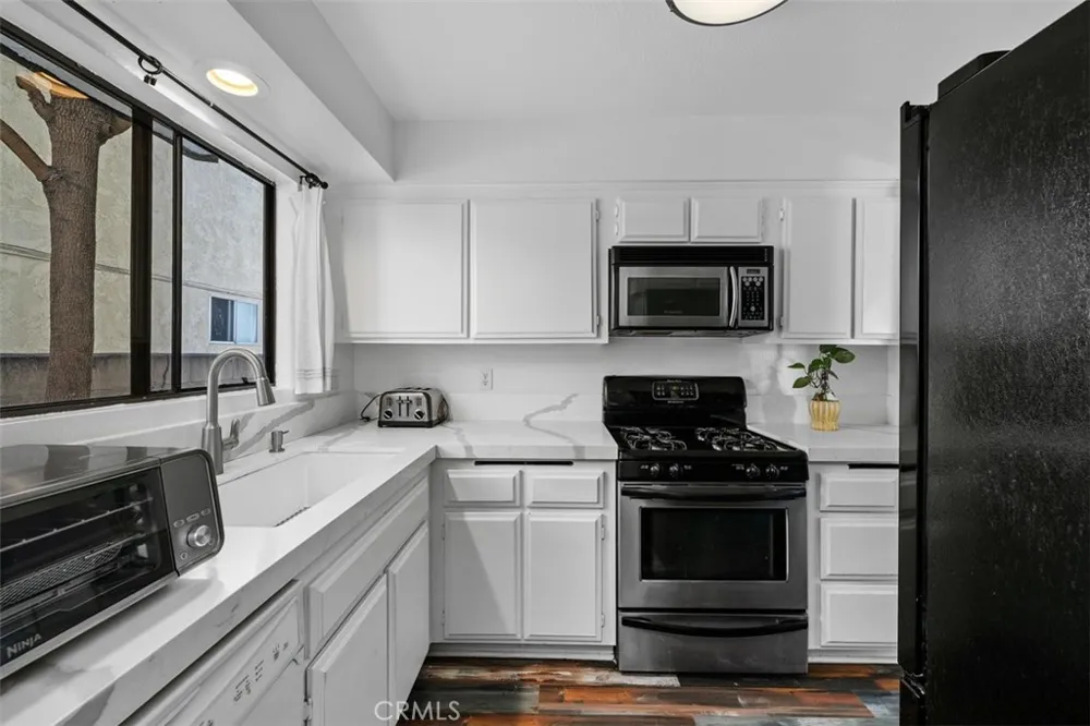 1404 Buena Vista #1 San Clemente, CA 92672