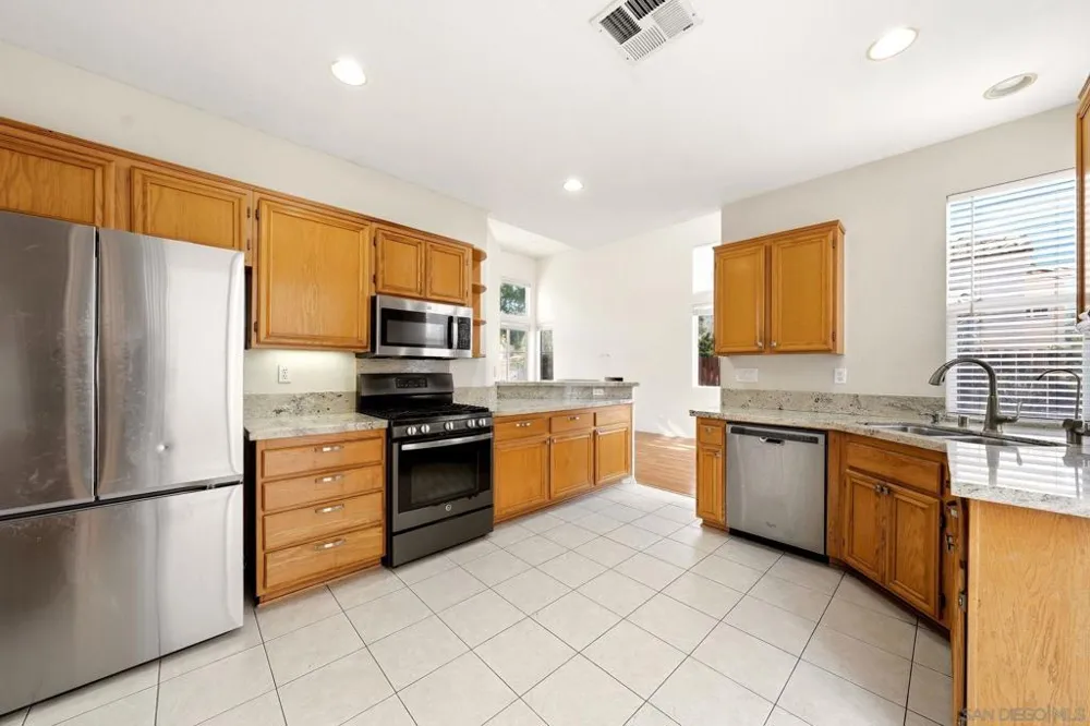 11155 Caminito Arcada San Diego, CA 92131