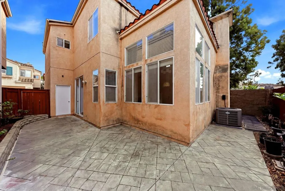 11155 Caminito Arcada San Diego, CA 92131